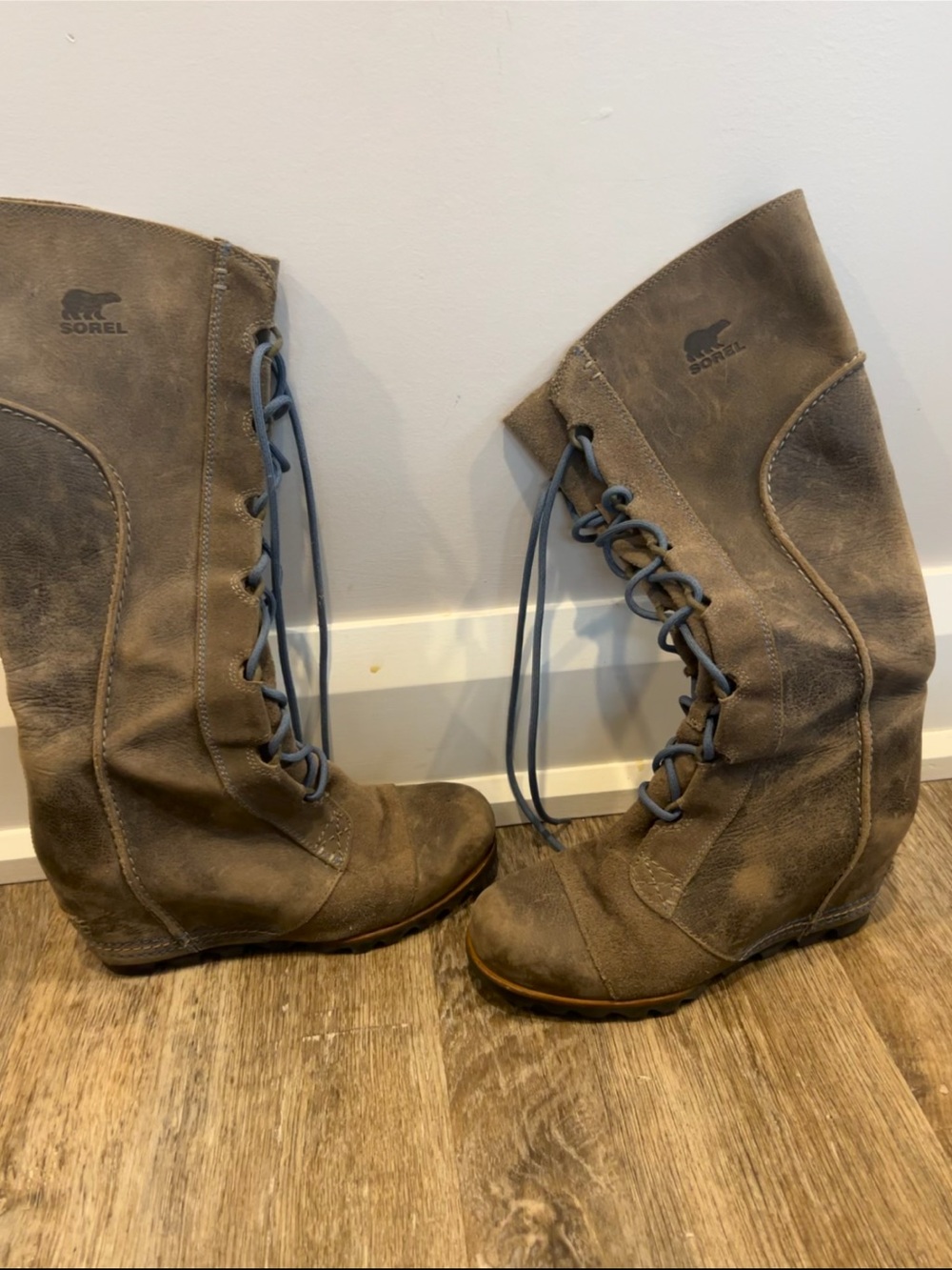 Cate the Great Sorel Women's Lace-Up Tan Suede wedge Mid-Calf Boots